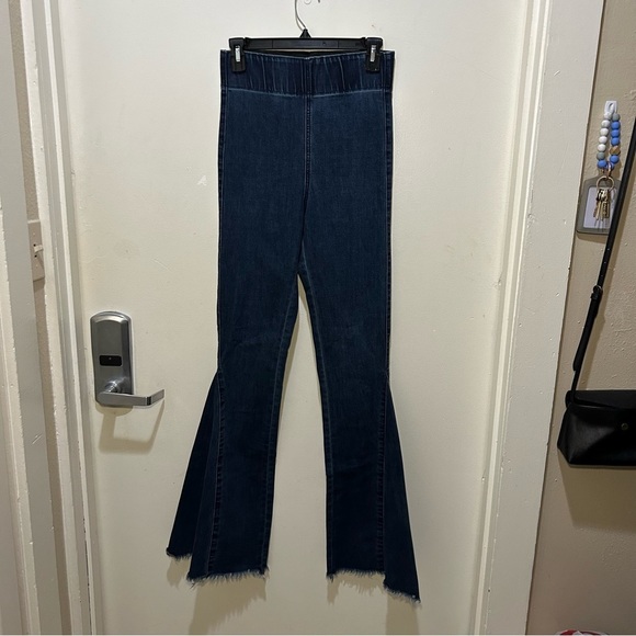 MuMu Blue Elastic Waistband Bootcut Distressed Jeans Size XS - Picture 1 of 13